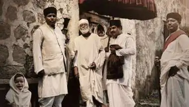 Tera Sai Release Date Announced: Shailesh S. Sanghvi and Palaash Muchhal Seek Sai Baba’s Blessings at Shirdi