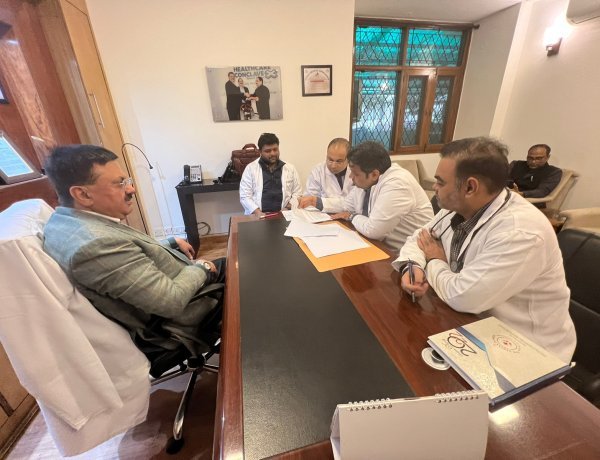 इंडिया में लागू हुआ कैंसर के मरीज़ों के लिए इंश्योरेंस का लाभ : डॉ जमाल ए खान