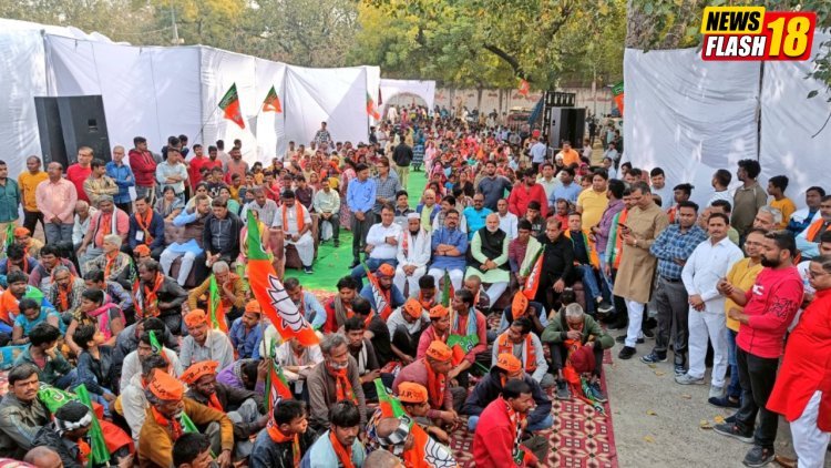 BJP leaders watch the Mann Ki Baat broadcast with the PM in various locations around Delhi