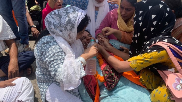 ACS Rajesh Khullar Halts 'Fast Unto Death' Of Work Education Instructors, Addressing Their Demands