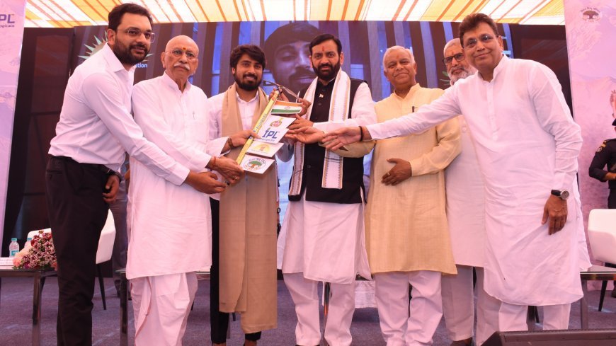 Ashok Singhal Foundation Supports Mountaineer Narender Singh Yadav's Denali Expedition, Netflix To Fund Entire Journey