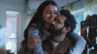 Musafir Cafe Trailer: Mature Love Story Stands Out on Netflix