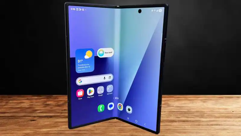 Samsung Galaxy Z Fold 8 Series Leaks: New Hinge, Crease-Free Display, Price and Storage Details
